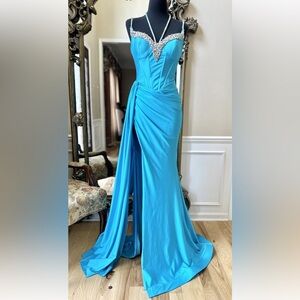 Portia and Scarlett Turquoise Blue Maxi Formal Evening Fitted Gown Size 4